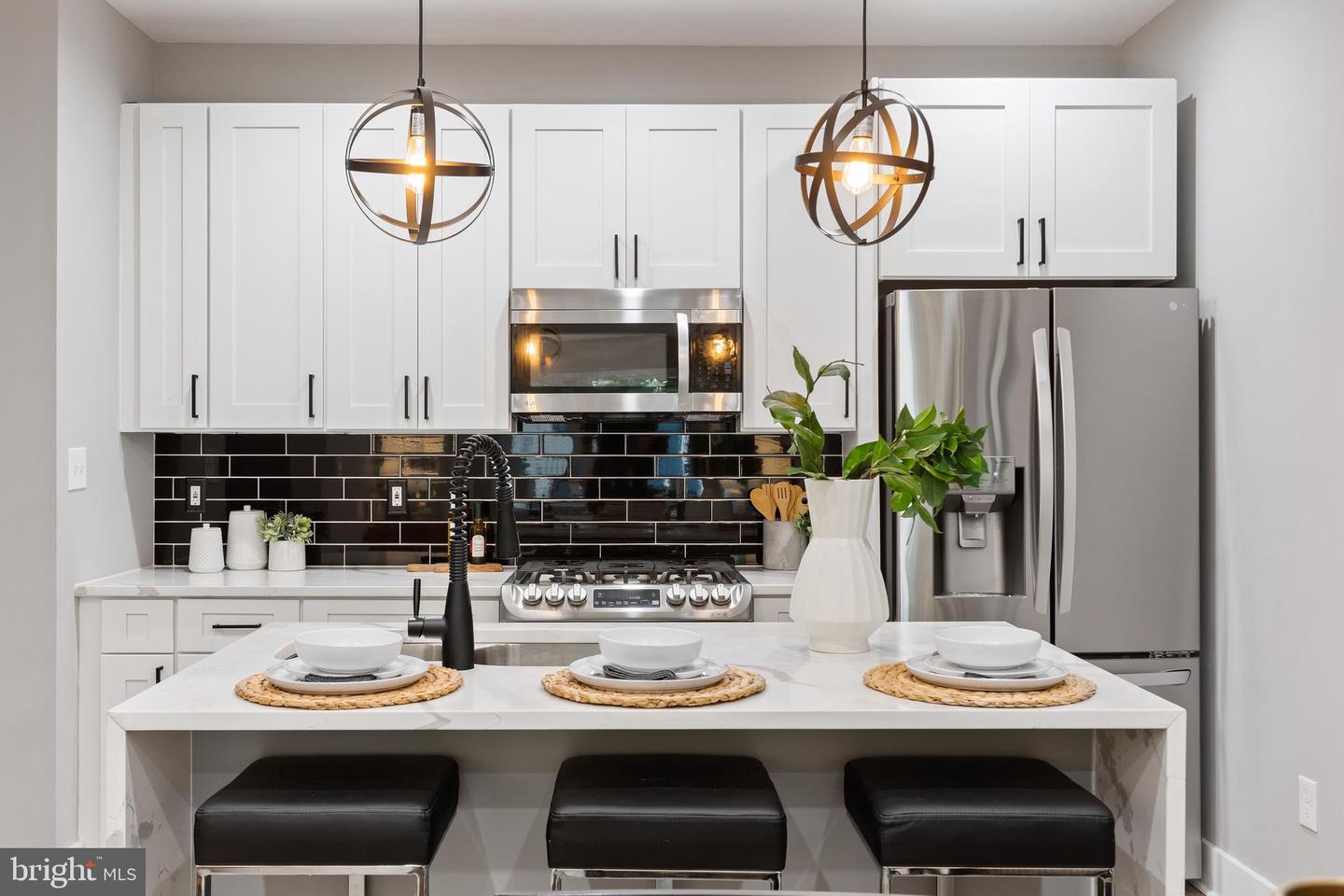 213 BATES ST NW #1, WASHINGTON, District Of Columbia 20001, 3 Bedrooms Bedrooms, ,3 BathroomsBathrooms,Residential,For sale,213 BATES ST NW #1,DCDC2174950 MLS # DCDC2174950 213 BATES ST NW #1, WASHINGTON, District Of Columbia 20001, 3 Bedrooms Bedrooms, ,3 BathroomsBathrooms,Residential,For sale,213 BATES ST NW #1,DCDC2174950 MLS # DCDC2174950