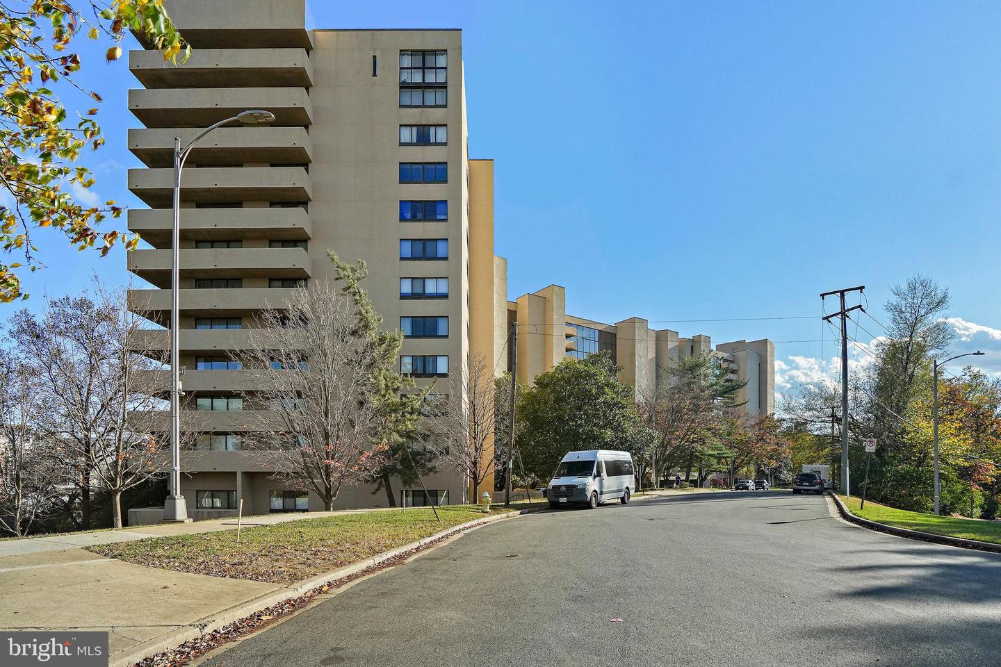 1101 S ARLINGTON RIDGE RD #415, ARLINGTON, Virginia 22202, 2 Bedrooms Bedrooms, ,2 BathroomsBathrooms,Residential,For sale,1101 S ARLINGTON RIDGE RD #415,VAAR2052458 MLS # VAAR2052458