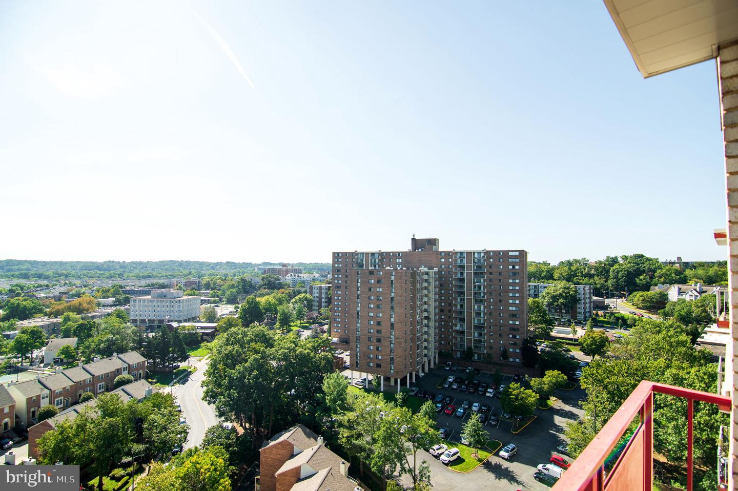 5340 HOLMES RUN PKWY #1619, ALEXANDRIA, Virginia 22304, 2 Bedrooms Bedrooms, ,1 BathroomBathrooms,Residential,For sale,5340 HOLMES RUN PKWY #1619,VAAX2040816 MLS # VAAX2040816