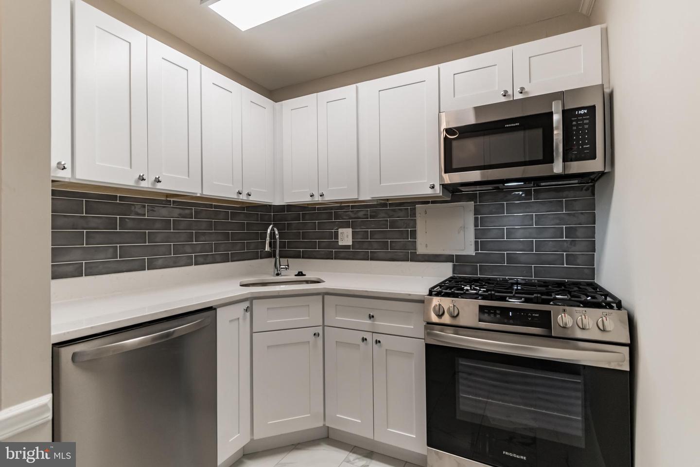 300 M ST SW #N111, WASHINGTON, District Of Columbia 20024, 1 Bedroom Bedrooms, ,1 BathroomBathrooms,Residential,For sale,300 M ST SW #N111,DCDC2175128 MLS # DCDC2175128