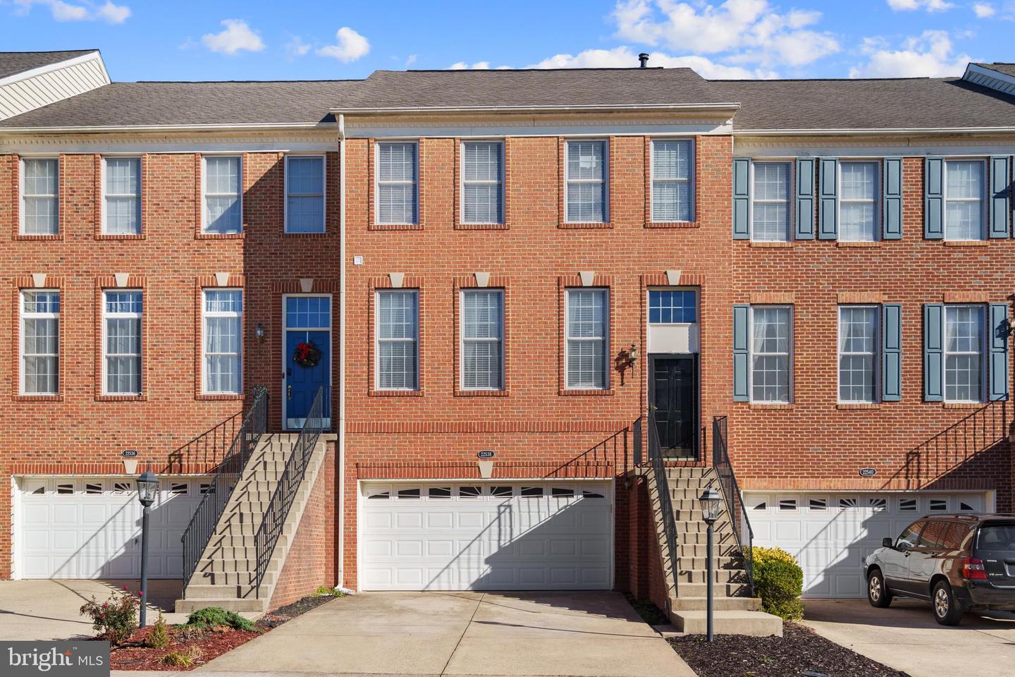 22538 WELBORNE MANOR SQ, ASHBURN, Virginia 20148, 3 Bedrooms Bedrooms, ,1 BathroomBathrooms,Residential,For sale,22538 WELBORNE MANOR SQ,VALO2084652 MLS # VALO2084652