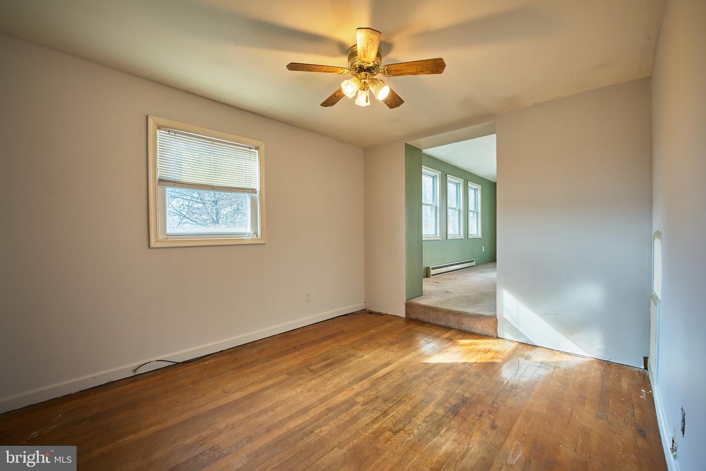 111 S INGRAM ST, ALEXANDRIA, Virginia 22304, 3 Bedrooms Bedrooms, ,3 BathroomsBathrooms,Residential,For sale,111 S INGRAM ST,VAAX2040346 MLS # VAAX2040346