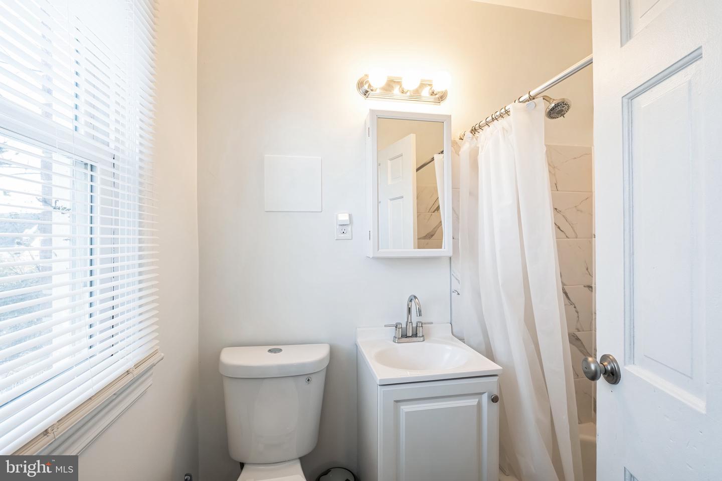 3801 17TH ST NE, WASHINGTON, District Of Columbia 20018, 4 Bedrooms Bedrooms, ,2 BathroomsBathrooms,Residential,For sale,3801 17TH ST NE,DCDC2174910 MLS # DCDC2174910