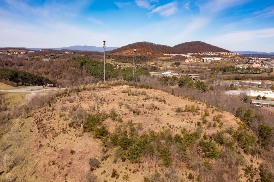 TBD AUGUSTA WOODS DR, STAUNTON, Virginia 24401, ,Land,Augusta Woods land,TBD AUGUSTA WOODS DR,660150 MLS # 660150