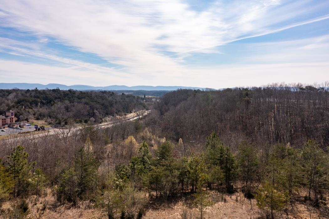 TBD AUGUSTA WOODS DR, STAUNTON, Virginia 24401, ,Land,Augusta Woods land,TBD AUGUSTA WOODS DR,660150 MLS # 660150