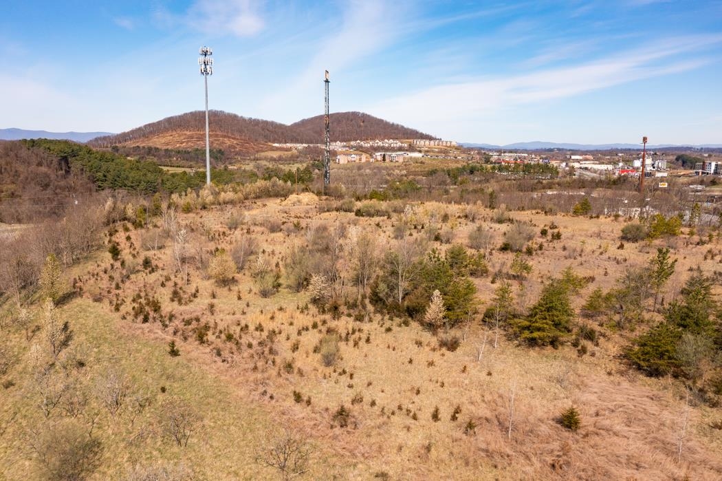 TBD AUGUSTA WOODS DR, STAUNTON, Virginia 24401, ,Land,Augusta Woods land,TBD AUGUSTA WOODS DR,660150 MLS # 660150