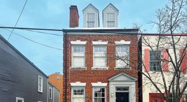 704 S FAIRFAX ST, ALEXANDRIA, Virginia 22314, 3 Bedrooms Bedrooms, ,2 BathroomsBathrooms,Residential,For sale,704 S FAIRFAX ST,VAAX2040144 MLS # VAAX2040144