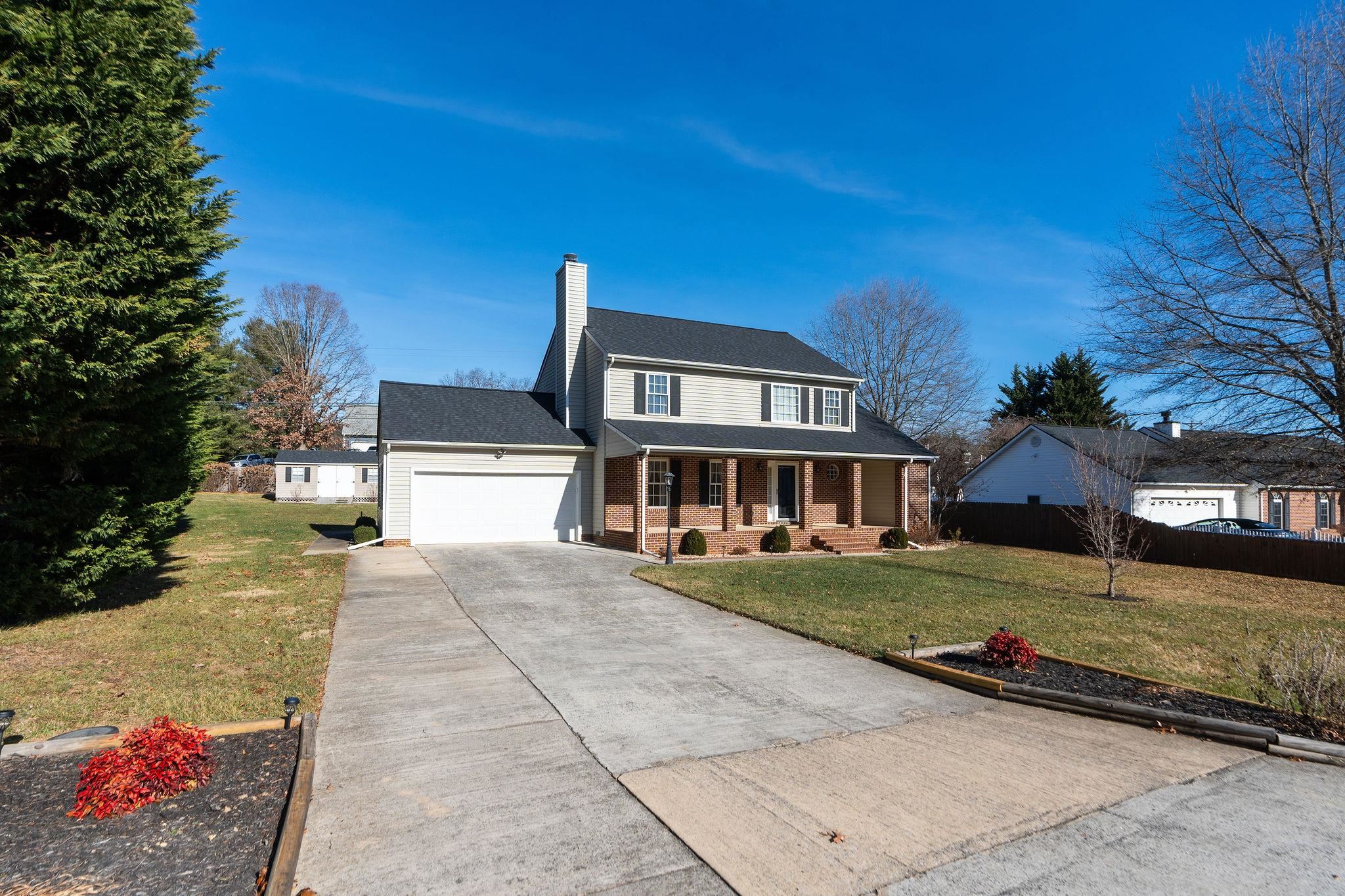 31 LONG BOW RD, WAYNESBORO, Virginia 22980, 4 Bedrooms Bedrooms, ,3 BathroomsBathrooms,Residential,31 LONG BOW RD,659690 MLS # 659690