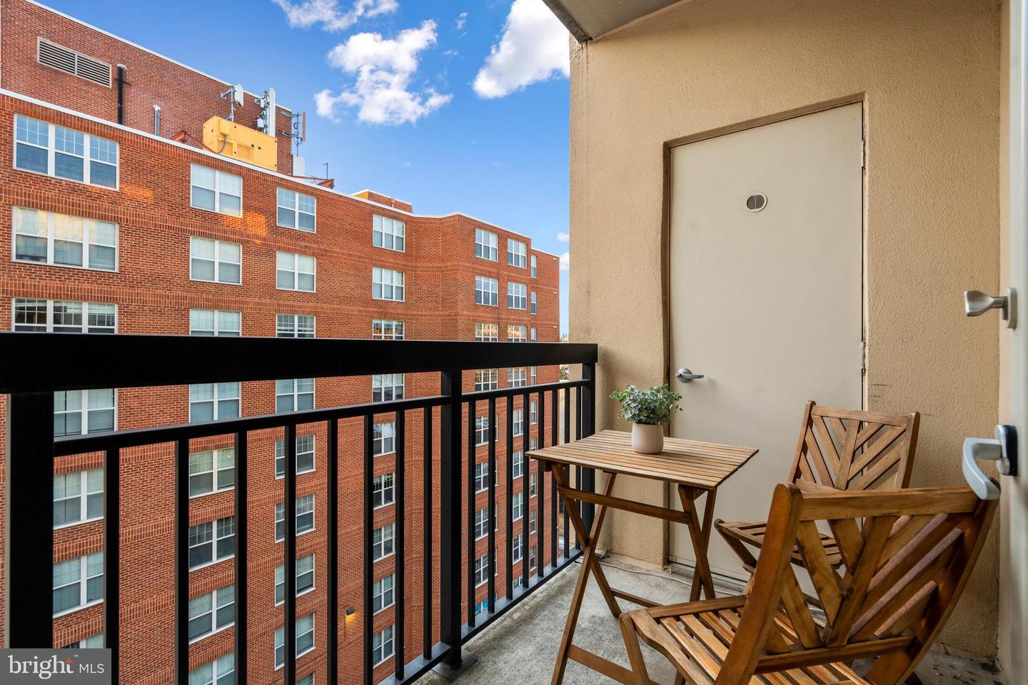 1441 RHODE ISLAND AVE NW #709, WASHINGTON, District Of Columbia 20005, 1 Bedroom Bedrooms, ,1 BathroomBathrooms,Residential,For sale,1441 RHODE ISLAND AVE NW #709,DCDC2175066 MLS # DCDC2175066