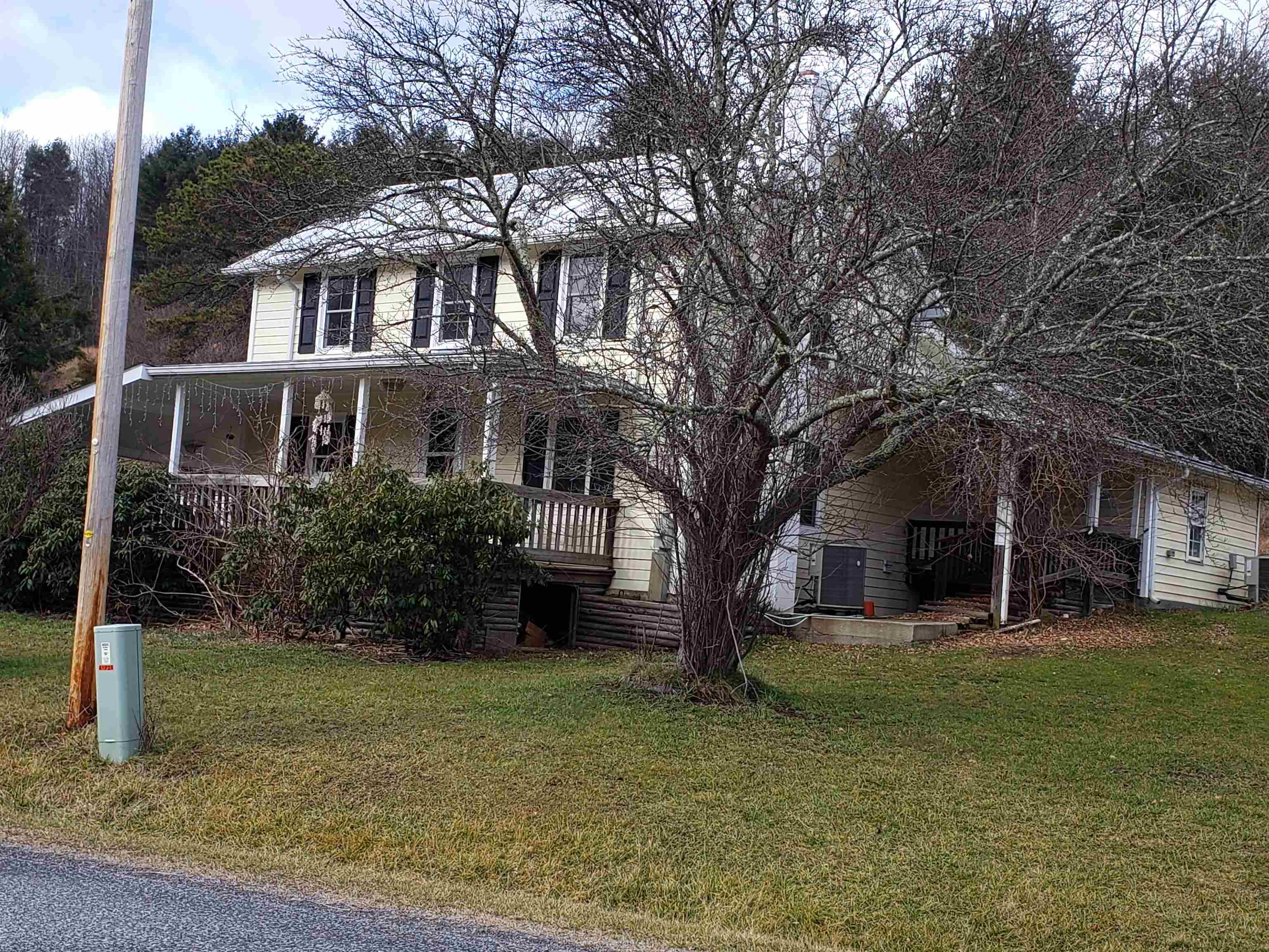 1211 THE PINES ROAD, MONTEREY, Virginia 24465, 3 Bedrooms Bedrooms, ,1 BathroomBathrooms,Residential,FARMHOUSE,1211 THE PINES ROAD,659778 MLS # 659778