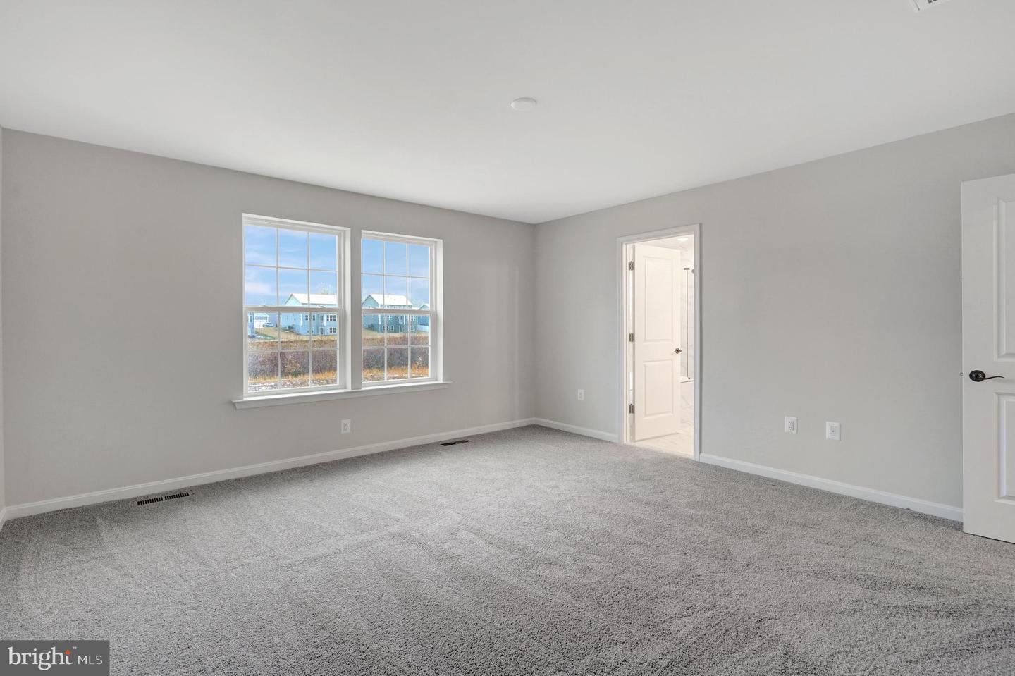 8720 AFTON DRIVE, SPOTSYLVANIA, Virginia 22551, 4 Bedrooms Bedrooms, ,2 BathroomsBathrooms,Residential,For sale,8720 AFTON DRIVE,VASP2030194 MLS # VASP2030194