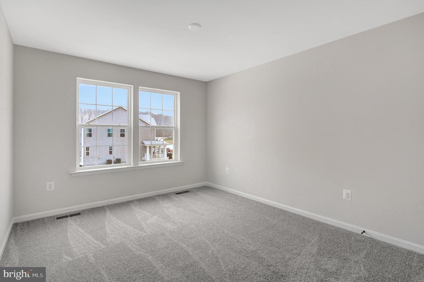 8720 AFTON DRIVE, SPOTSYLVANIA, Virginia 22551, 4 Bedrooms Bedrooms, ,2 BathroomsBathrooms,Residential,For sale,8720 AFTON DRIVE,VASP2030194 MLS # VASP2030194