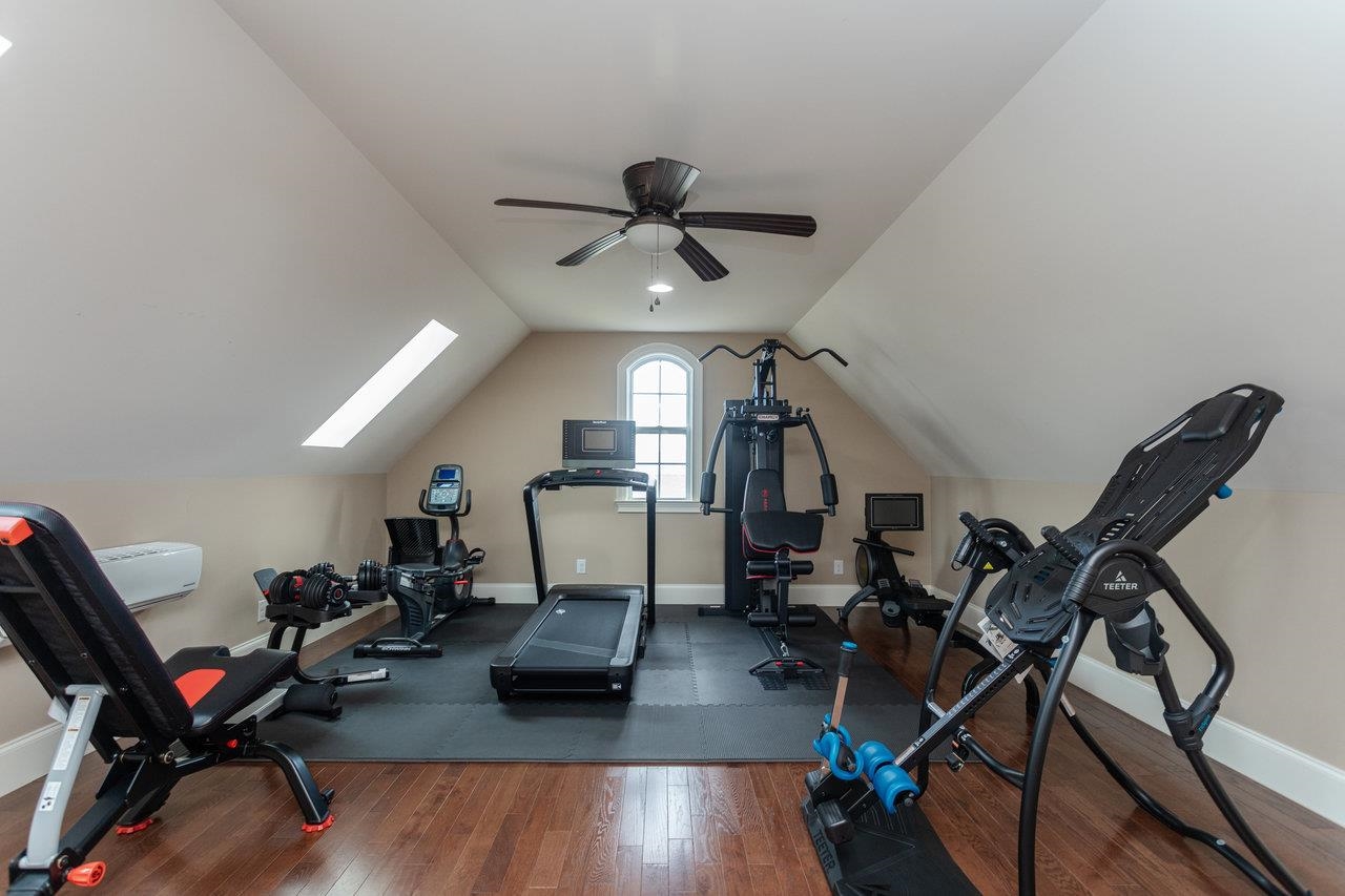 A perfect space for what suits you! A home gym, home office, craft room, play room...the possibilities are endless!