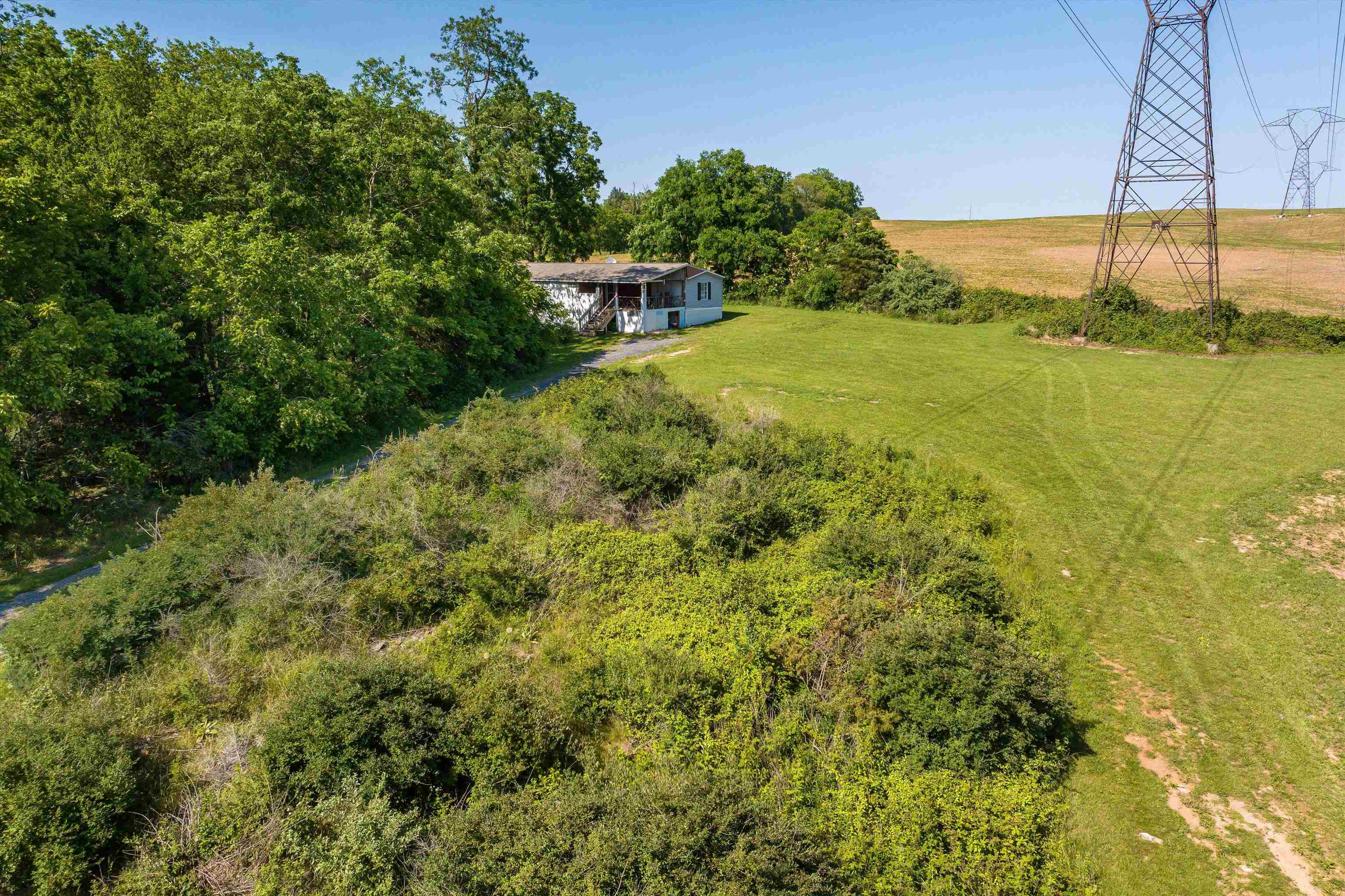 1631 SCENIC HWY, CHURCHVILLE, Virginia 24421, 3 Bedrooms Bedrooms, ,2 BathroomsBathrooms,Residential,1631 SCENIC HWY,660129 MLS # 660129