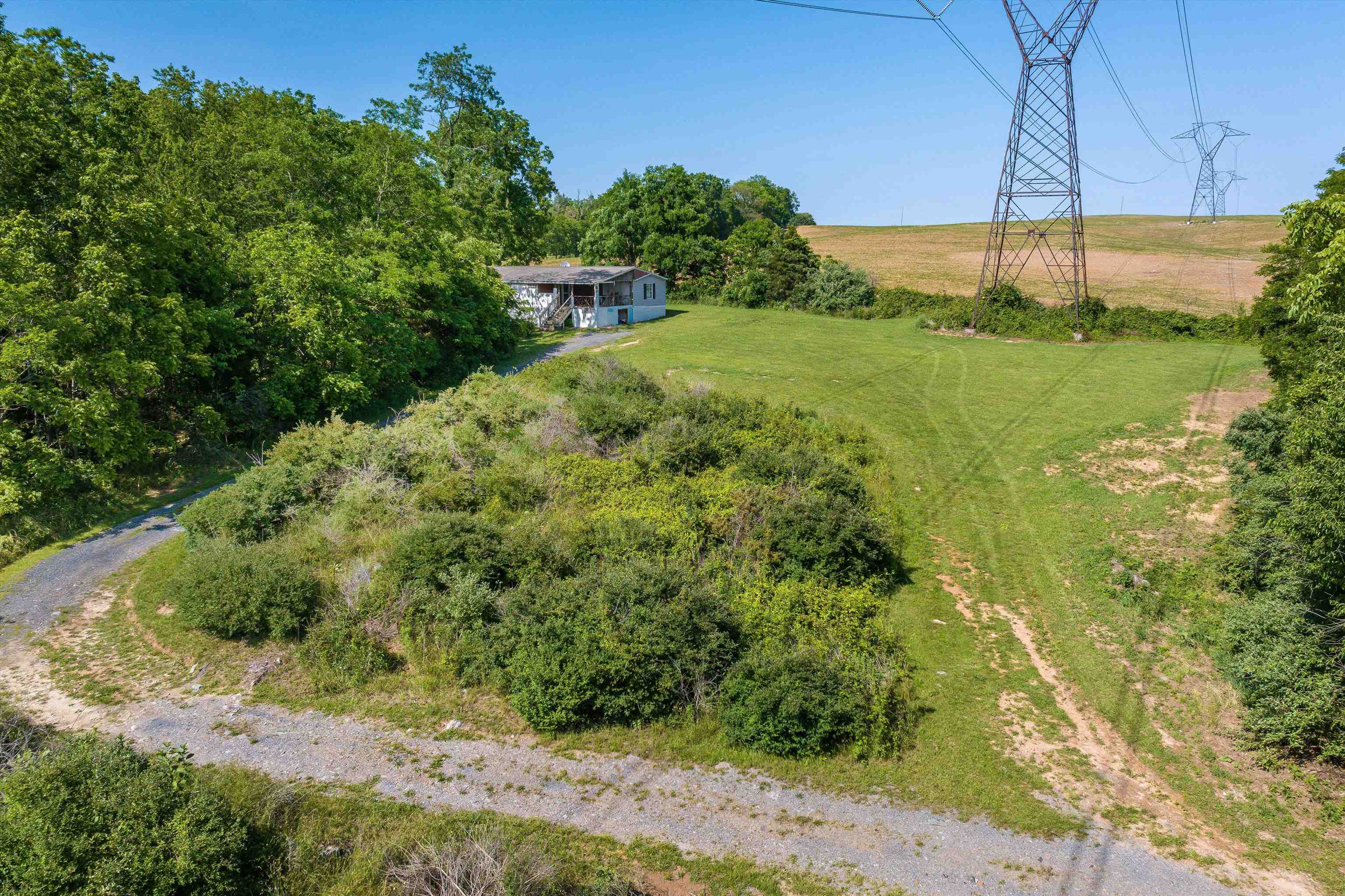 1631 SCENIC HWY, CHURCHVILLE, Virginia 24421, 3 Bedrooms Bedrooms, ,2 BathroomsBathrooms,Residential,1631 SCENIC HWY,660129 MLS # 660129