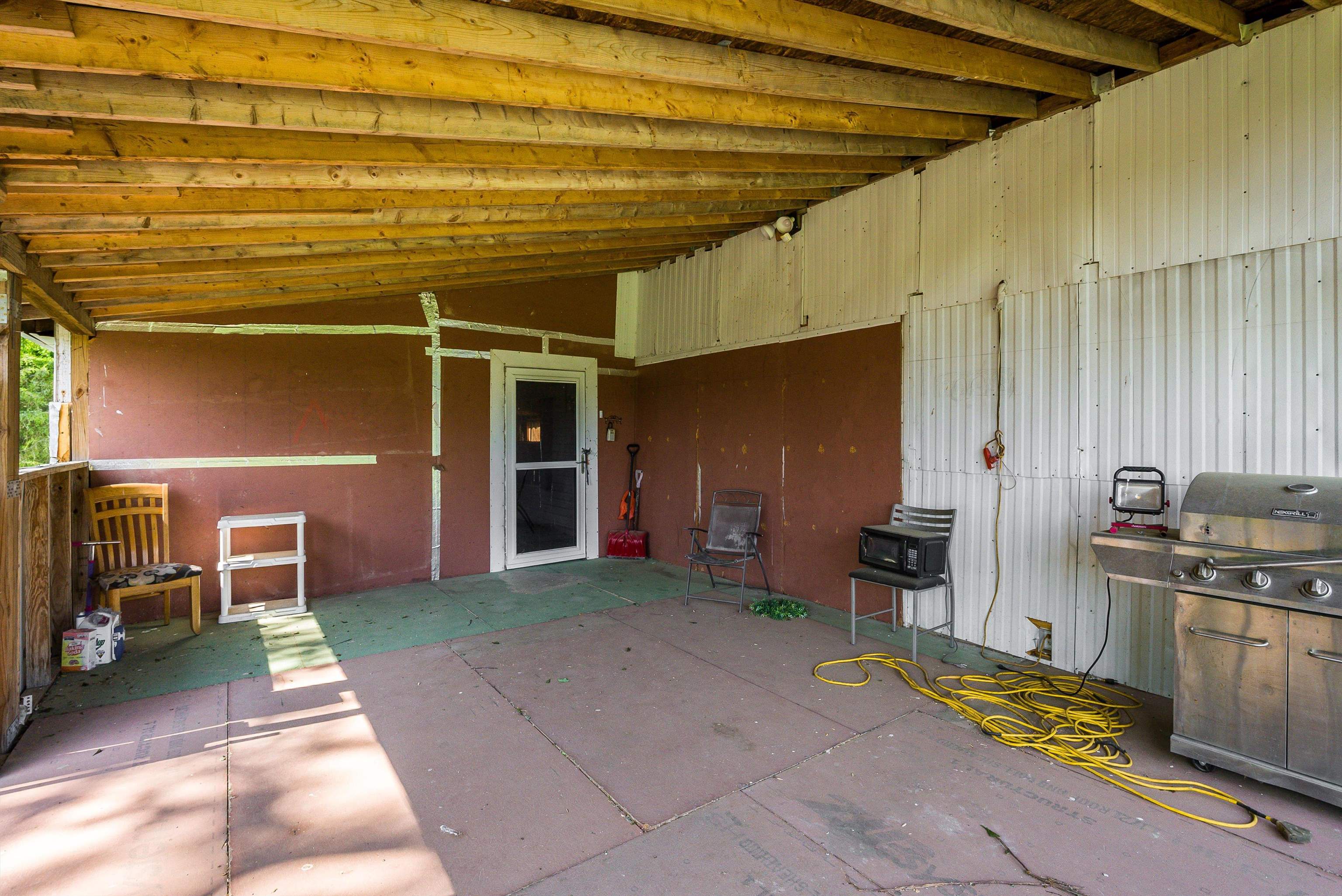 1631 SCENIC HWY, CHURCHVILLE, Virginia 24421, 3 Bedrooms Bedrooms, ,2 BathroomsBathrooms,Residential,1631 SCENIC HWY,660129 MLS # 660129