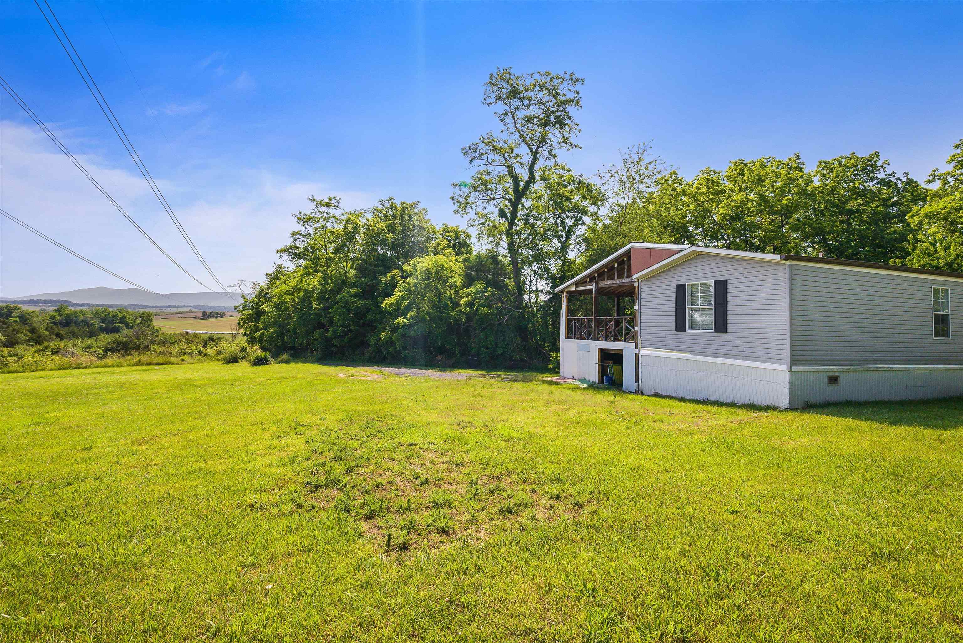 1631 SCENIC HWY, CHURCHVILLE, Virginia 24421, 3 Bedrooms Bedrooms, ,2 BathroomsBathrooms,Residential,1631 SCENIC HWY,660129 MLS # 660129