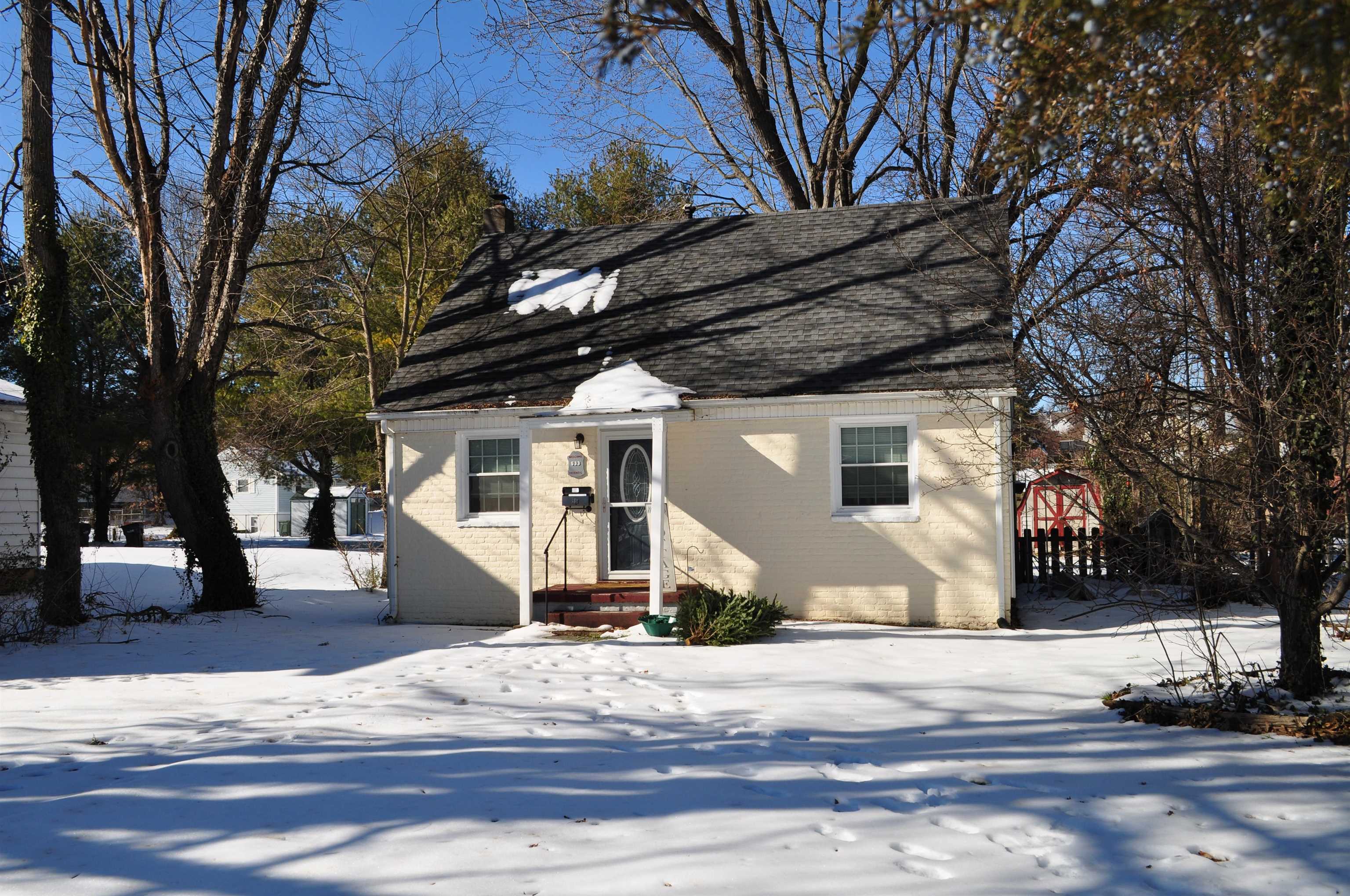 533 ARCH AVE, WAYNESBORO, Virginia 22980, 4 Bedrooms Bedrooms, ,1 BathroomBathrooms,Residential,533 ARCH AVE,660142 MLS # 660142