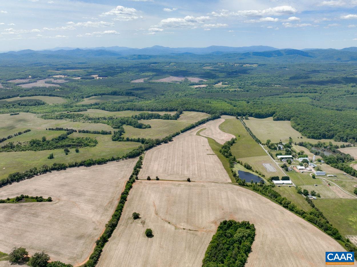 2328A LIBERTY CORNER RD, ESMONT, Virginia 22937, 4 Bedrooms Bedrooms, ,3 BathroomsBathrooms,Farm,For sale,2328A LIBERTY CORNER RD,660194 MLS # 660194