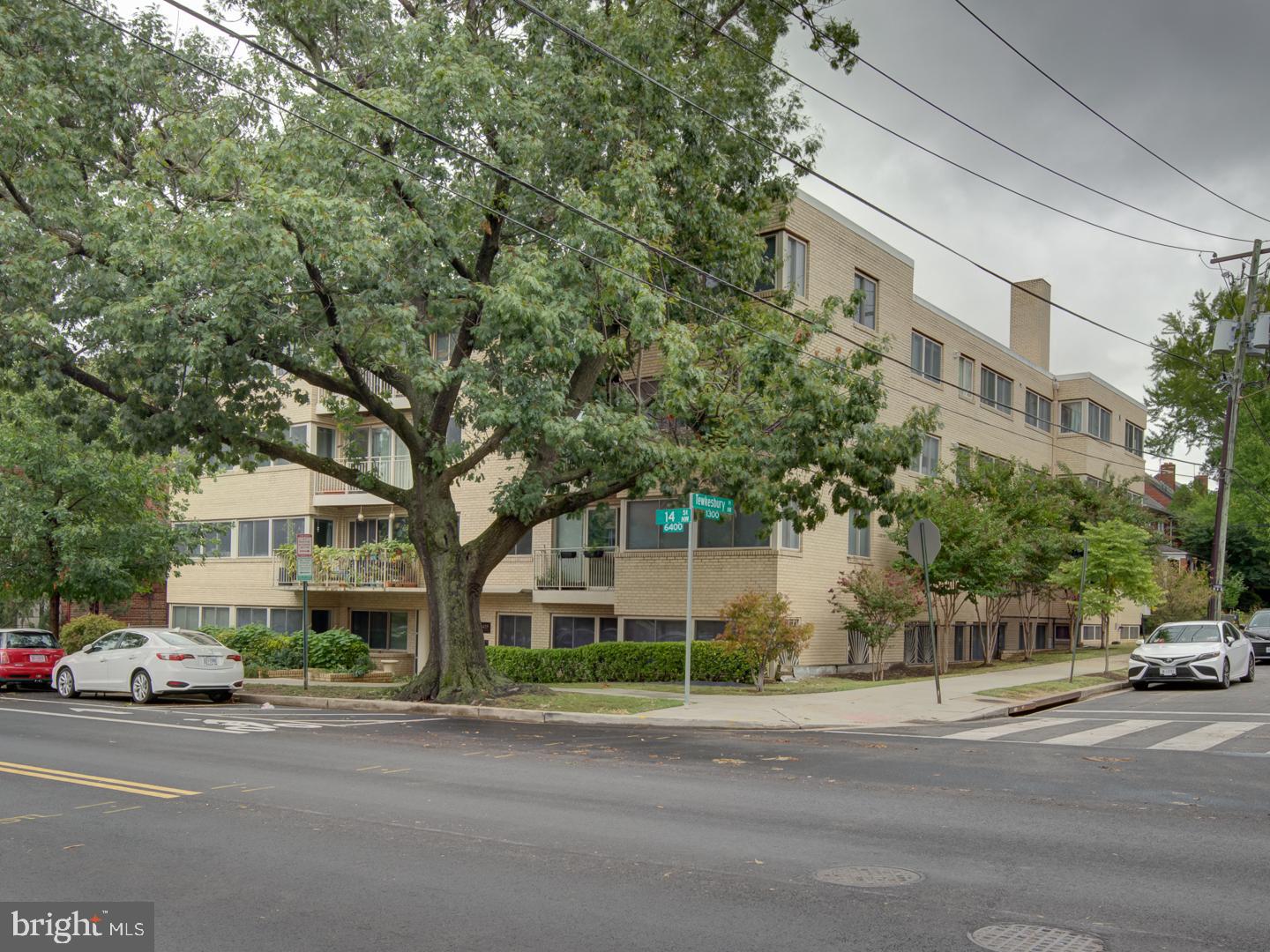 6425 14TH ST NW #B2, WASHINGTON, District Of Columbia 20012, 1 Bedroom Bedrooms, ,1 BathroomBathrooms,Residential,For sale,6425 14TH ST NW #B2,DCDC2153984 MLS # DCDC2153984