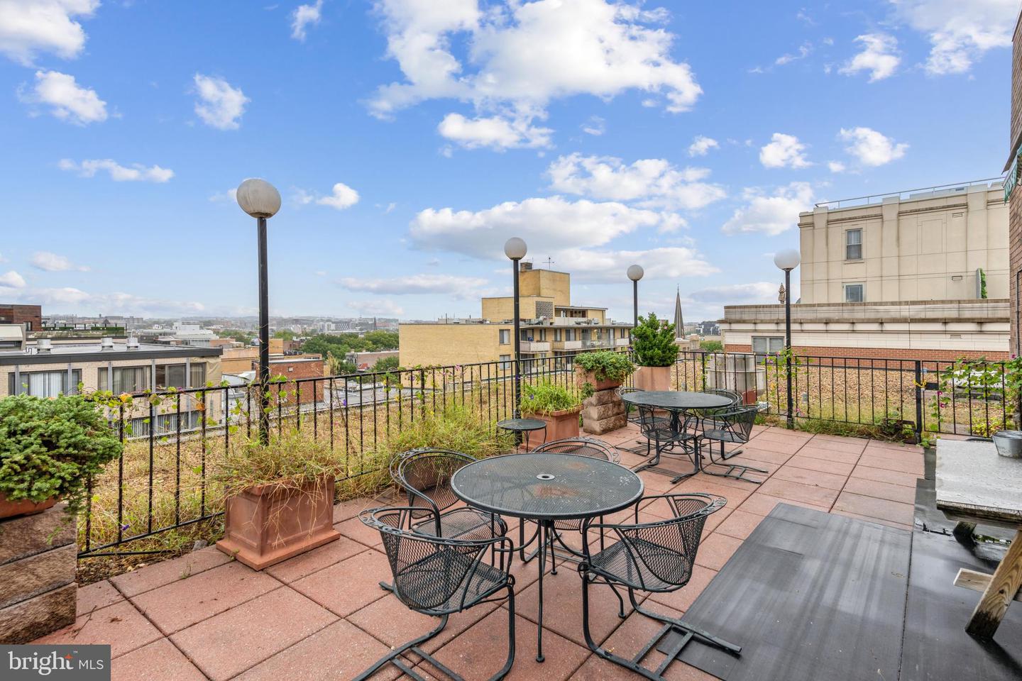 1420 N ST NW #402, WASHINGTON, District Of Columbia 20005, 1 Bedroom Bedrooms, ,1 BathroomBathrooms,Residential,For sale,1420 N ST NW #402,DCDC2171666 MLS # DCDC2171666