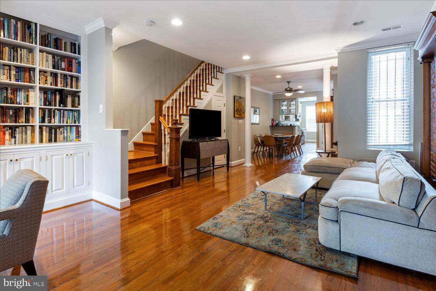 911 MARYLAND AVE NE, WASHINGTON, District Of Columbia 20002, 6 Bedrooms Bedrooms, ,3 BathroomsBathrooms,Residential,For sale,911 MARYLAND AVE NE,DCDC2173406 MLS # DCDC2173406