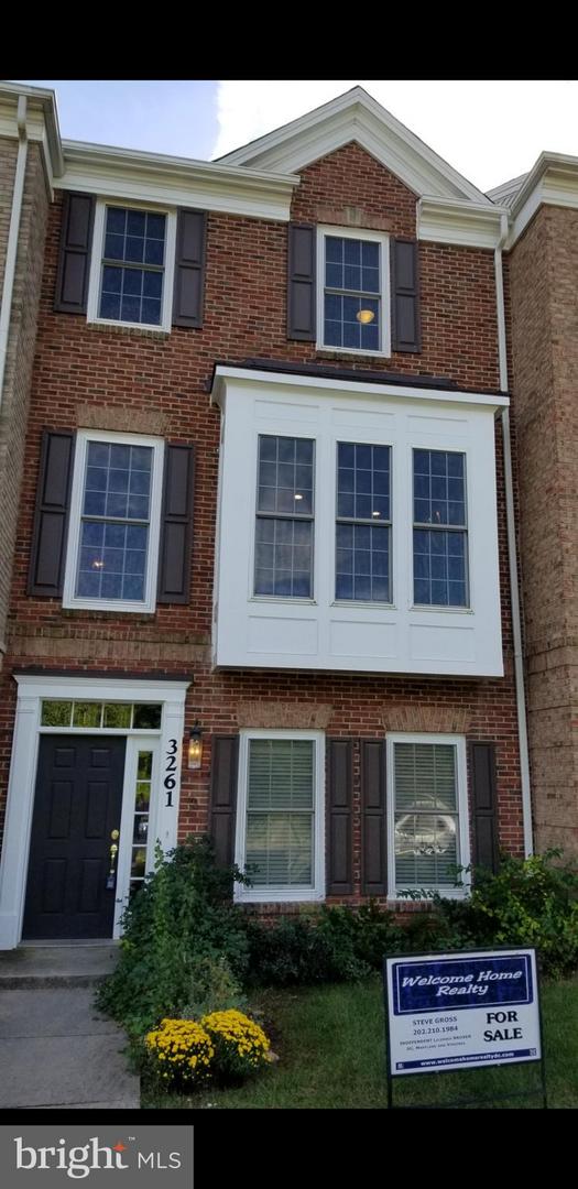 3261 FORT LINCOLN DR NE, WASHINGTON, District Of Columbia 20018, 4 Bedrooms Bedrooms, ,3 BathroomsBathrooms,Residential,For sale,3261 FORT LINCOLN DR NE,DCDC2175198 MLS # DCDC2175198