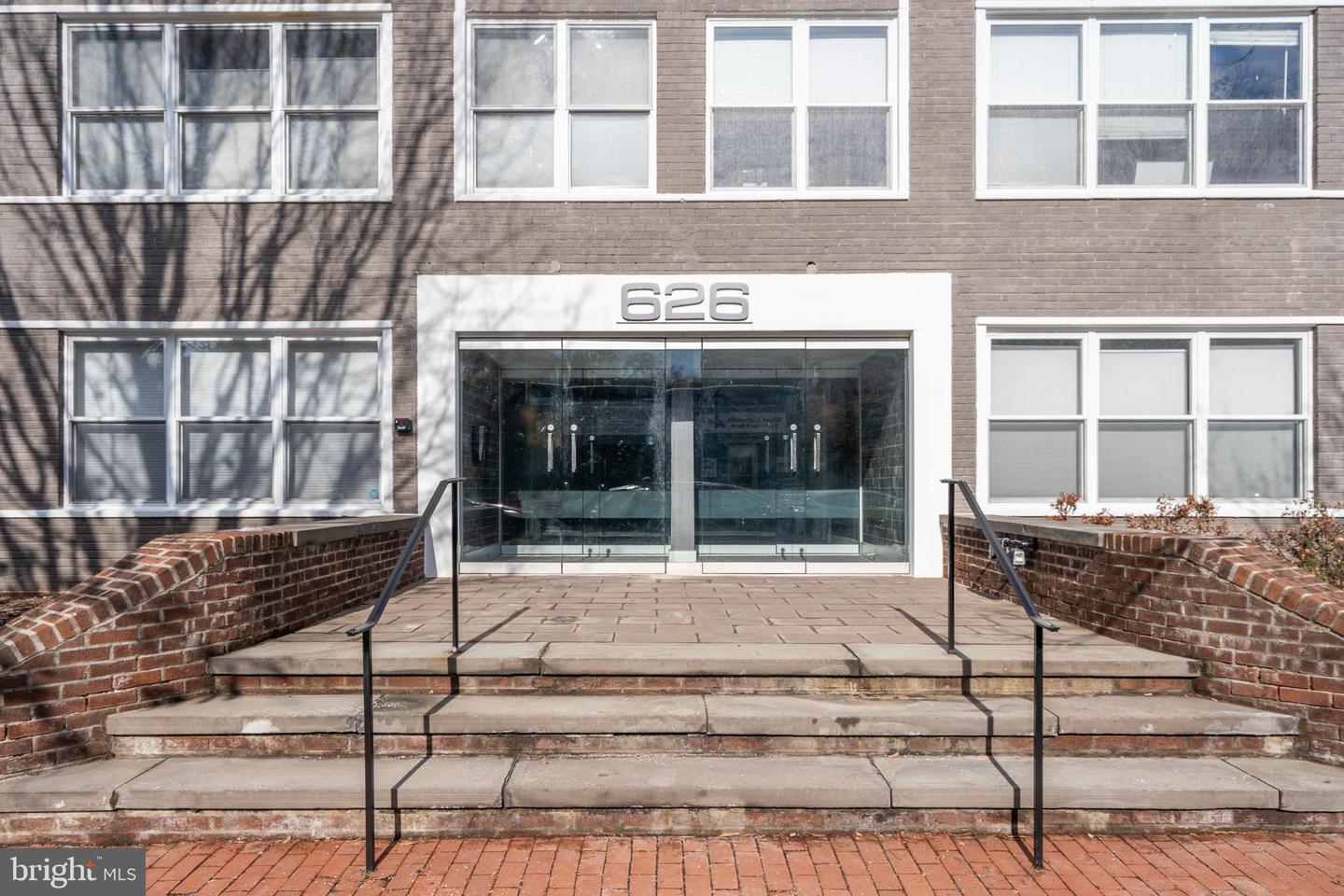 626 INDEPENDENCE AVE SE #305, WASHINGTON, District Of Columbia 20003, 1 Bedroom Bedrooms, ,1 BathroomBathrooms,Residential,For sale,626 INDEPENDENCE AVE SE #305,DCDC2175214 MLS # DCDC2175214