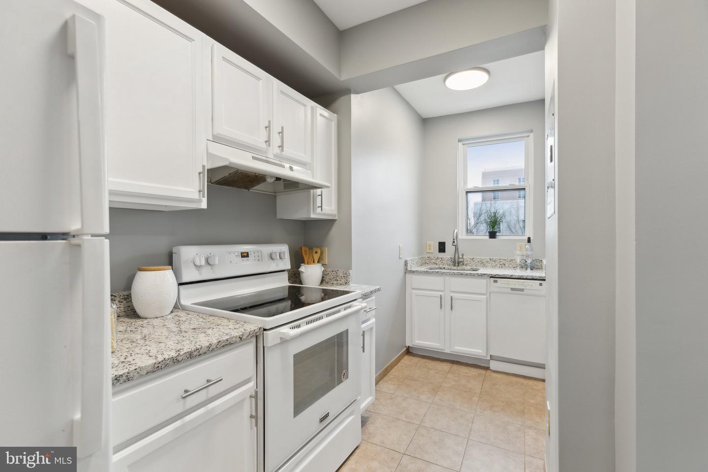 1458 COLUMBIA RD NW #401, WASHINGTON, District Of Columbia 20009, 1 Bedroom Bedrooms, ,1 BathroomBathrooms,Residential,For sale,1458 COLUMBIA RD NW #401,DCDC2175392 MLS # DCDC2175392