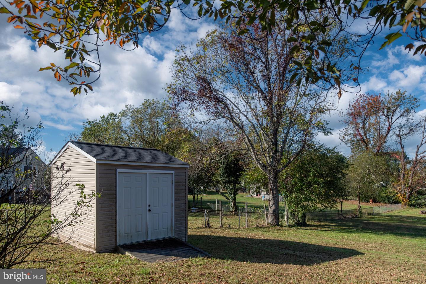 423 BROOKE RD, FREDERICKSBURG, Virginia 22405, 3 Bedrooms Bedrooms, ,1 BathroomBathrooms,Residential,For sale,423 BROOKE RD,VAST2033700 MLS # VAST2033700