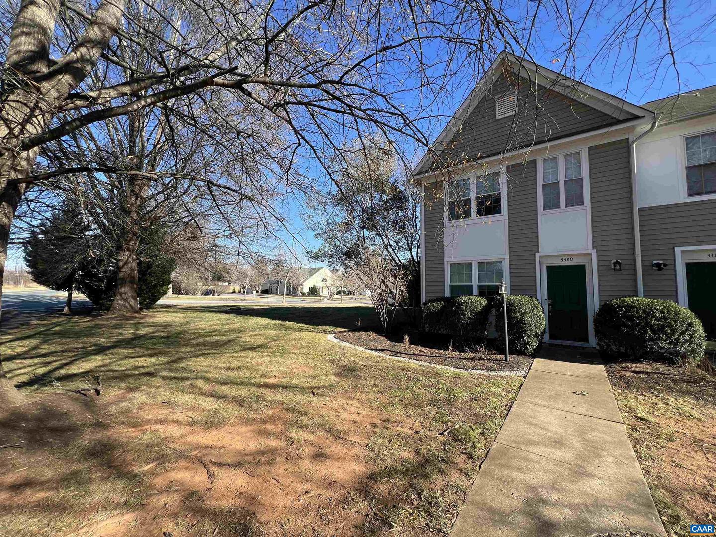 3389 WORTH CROSSING, CHARLOTTESVILLE, Virginia 22911, 2 Bedrooms Bedrooms, ,2 BathroomsBathrooms,Residential,For sale,3389 WORTH CROSSING,660153 MLS # 660153