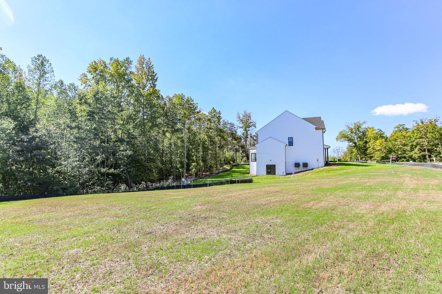 12430 JOSEPHINE LN, FREDERICKSBURG, Virginia 22407, 5 Bedrooms Bedrooms, ,5 BathroomsBathrooms,Residential,For sale,12430 JOSEPHINE LN,VASP2030216 MLS # VASP2030216