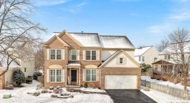 26025 TALAMORE DR, CHANTILLY, Virginia 20152, 4 Bedrooms Bedrooms, ,3 BathroomsBathrooms,Residential,For sale,26025 TALAMORE DR,VALO2086902 MLS # VALO2086902