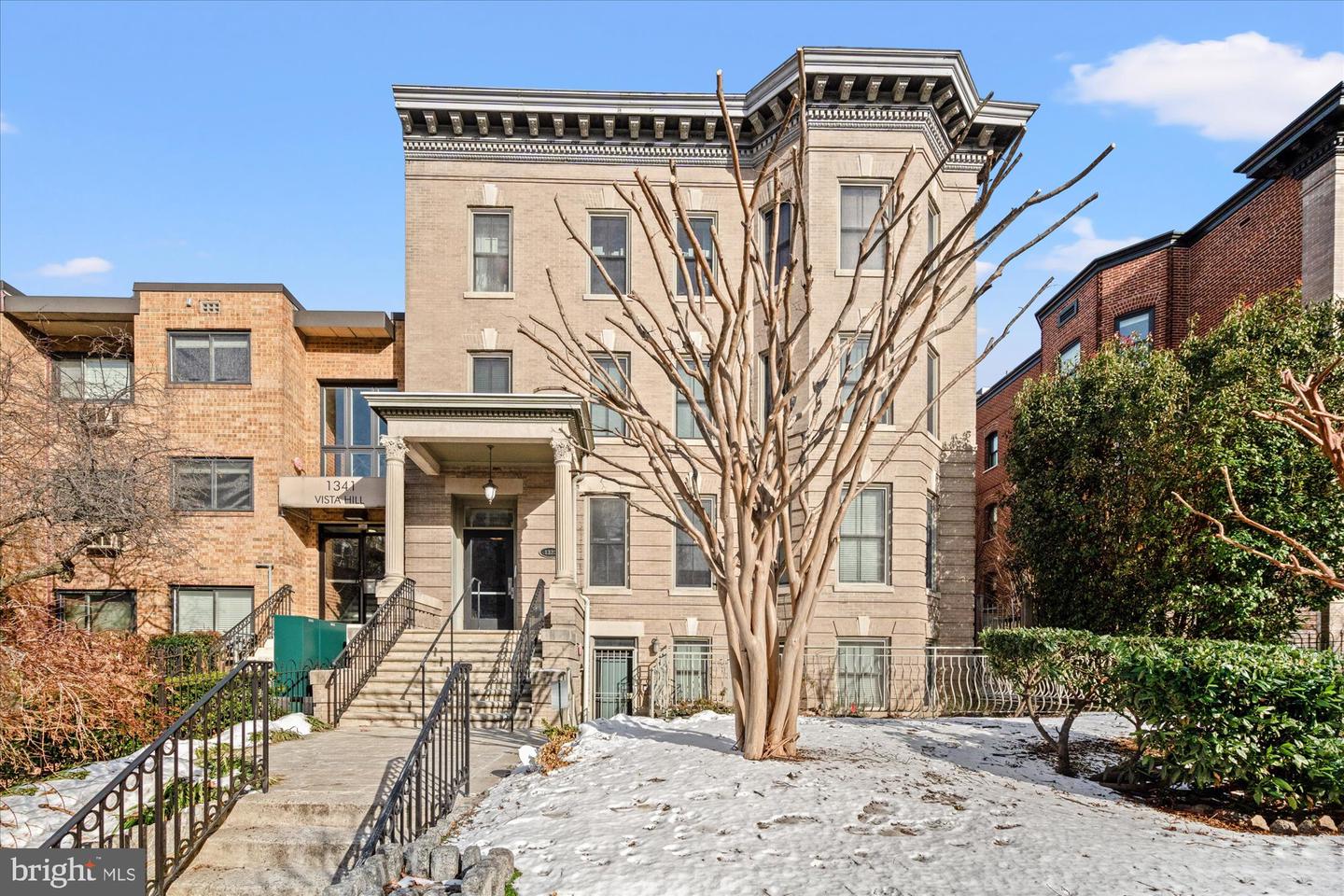 1323 CLIFTON ST NW #4, WASHINGTON, District Of Columbia 20009, 2 Bedrooms Bedrooms, ,2 BathroomsBathrooms,Residential,For sale,1323 CLIFTON ST NW #4,DCDC2175600 MLS # DCDC2175600