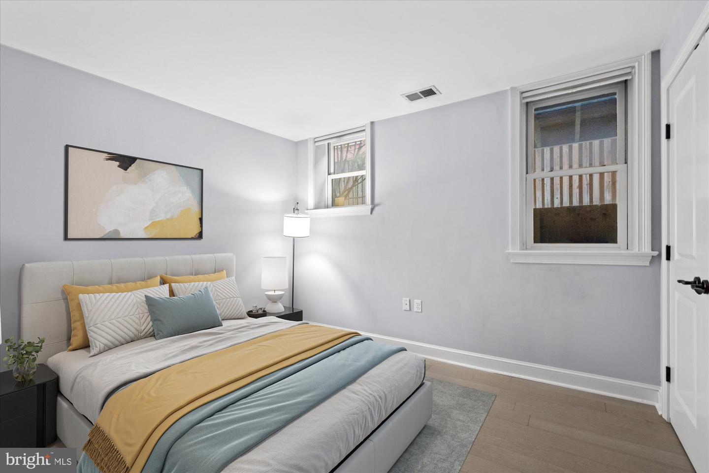 1323 CLIFTON ST NW #4, WASHINGTON, District Of Columbia 20009, 2 Bedrooms Bedrooms, ,2 BathroomsBathrooms,Residential,For sale,1323 CLIFTON ST NW #4,DCDC2175600 MLS # DCDC2175600