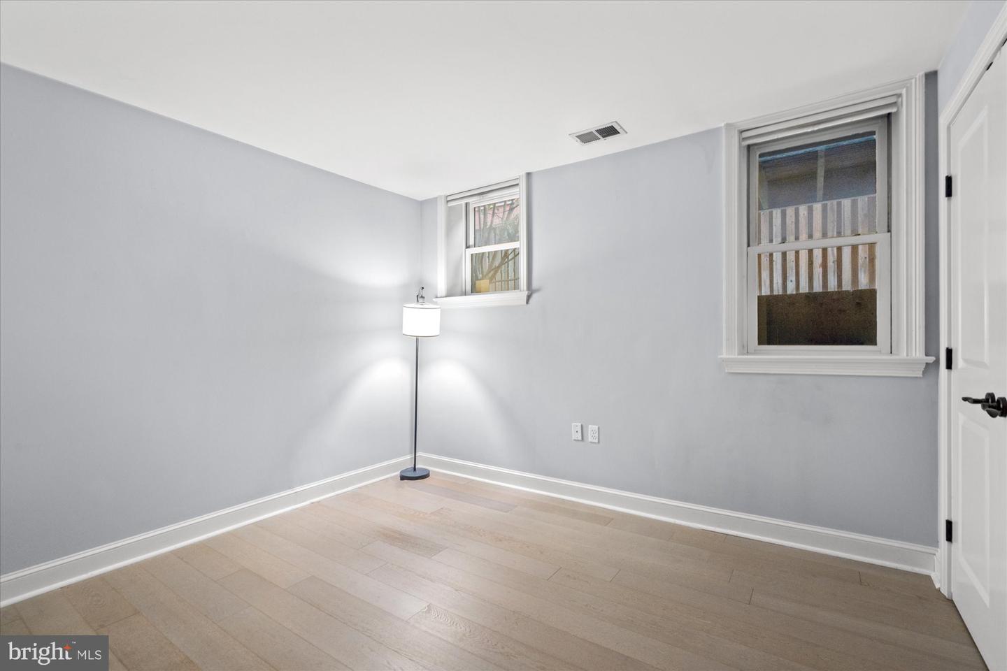 1323 CLIFTON ST NW #4, WASHINGTON, District Of Columbia 20009, 2 Bedrooms Bedrooms, ,2 BathroomsBathrooms,Residential,For sale,1323 CLIFTON ST NW #4,DCDC2175600 MLS # DCDC2175600