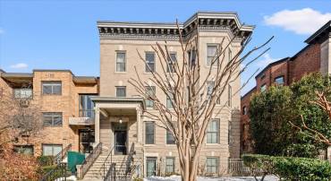 1323 CLIFTON ST NW #4, WASHINGTON, District Of Columbia 20009, 2 Bedrooms Bedrooms, ,2 BathroomsBathrooms,Residential,For sale,1323 CLIFTON ST NW #4,DCDC2175600 MLS # DCDC2175600