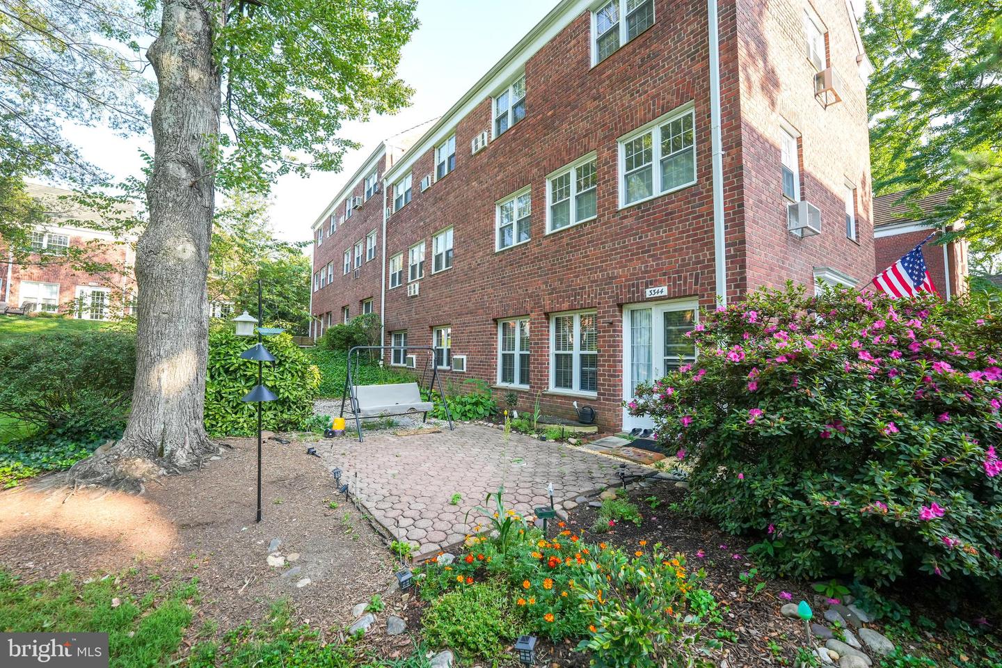 3344 GUNSTON RD, ALEXANDRIA, Virginia 22302, 2 Bedrooms Bedrooms, ,1 BathroomBathrooms,Residential,For sale,3344 GUNSTON RD,VAAX2040936 MLS # VAAX2040936