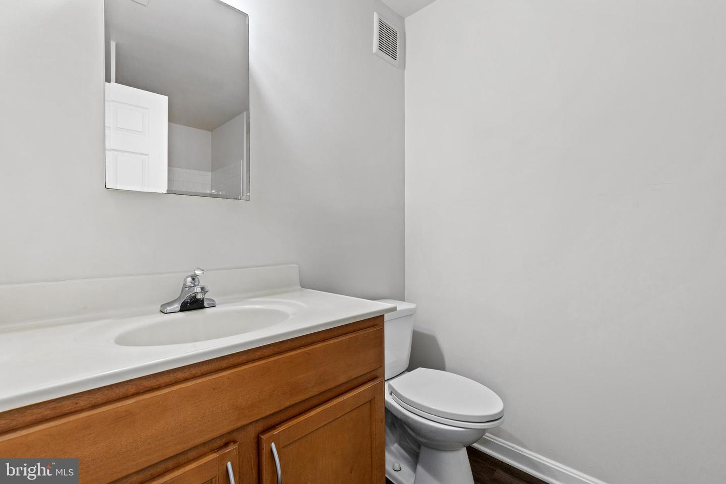 4950 CALL PL SE #H2, WASHINGTON, District Of Columbia 20019, 3 Bedrooms Bedrooms, ,2 BathroomsBathrooms,Residential,For sale,4950 CALL PL SE #H2,DCDC2163930 MLS # DCDC2163930