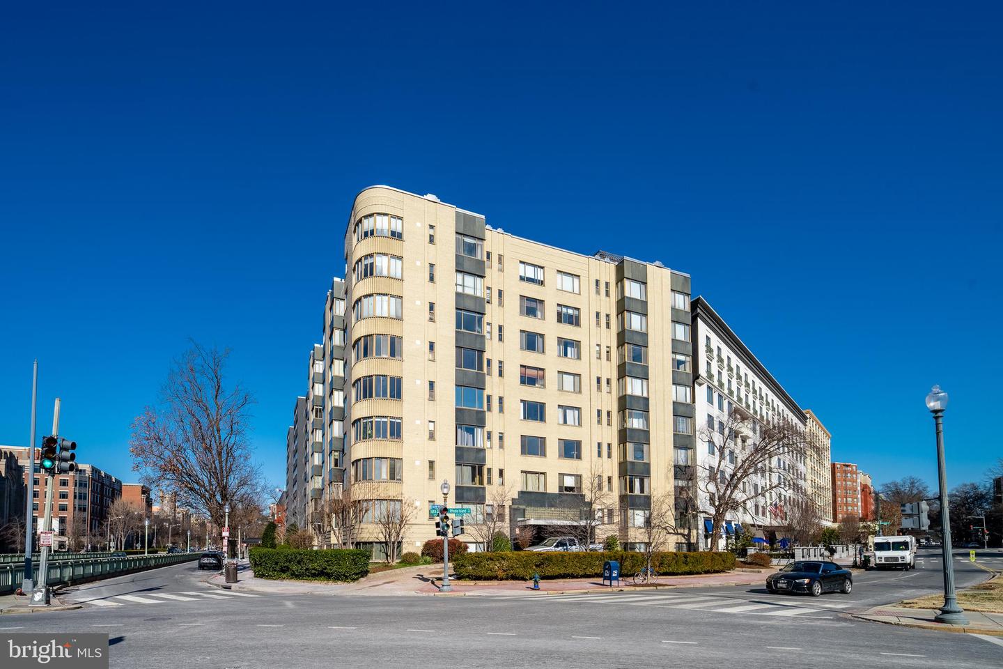 1 SCOTT CIR NW #402, WASHINGTON, District Of Columbia 20036, 1 Bedroom Bedrooms, ,1 BathroomBathrooms,Residential,For sale,1 SCOTT CIR NW #402,DCDC2173492 MLS # DCDC2173492