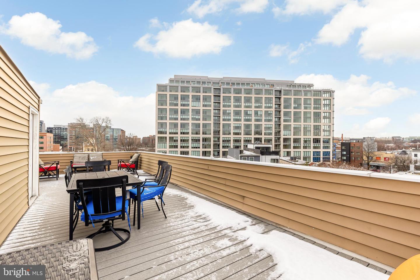 29 Q ST NE #2, WASHINGTON, District Of Columbia 20002, 3 Bedrooms Bedrooms, ,3 BathroomsBathrooms,Residential,For sale,29 Q ST NE #2,DCDC2173774 MLS # DCDC2173774