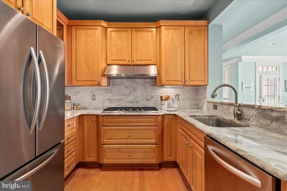 600 SECOND ST #205, ALEXANDRIA, Virginia 22314, 2 Bedrooms Bedrooms, ,2 BathroomsBathrooms,Residential,For sale,600 SECOND ST #205,VAAX2040862 MLS # VAAX2040862