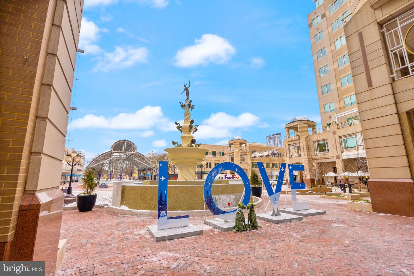 12001 MARKET ST #T35, RESTON, Virginia 20190, 1 Bedroom Bedrooms, 3 Rooms Rooms,1 BathroomBathrooms,Residential,For sale,12001 MARKET ST #T35,VAFX2218690 MLS # VAFX2218690