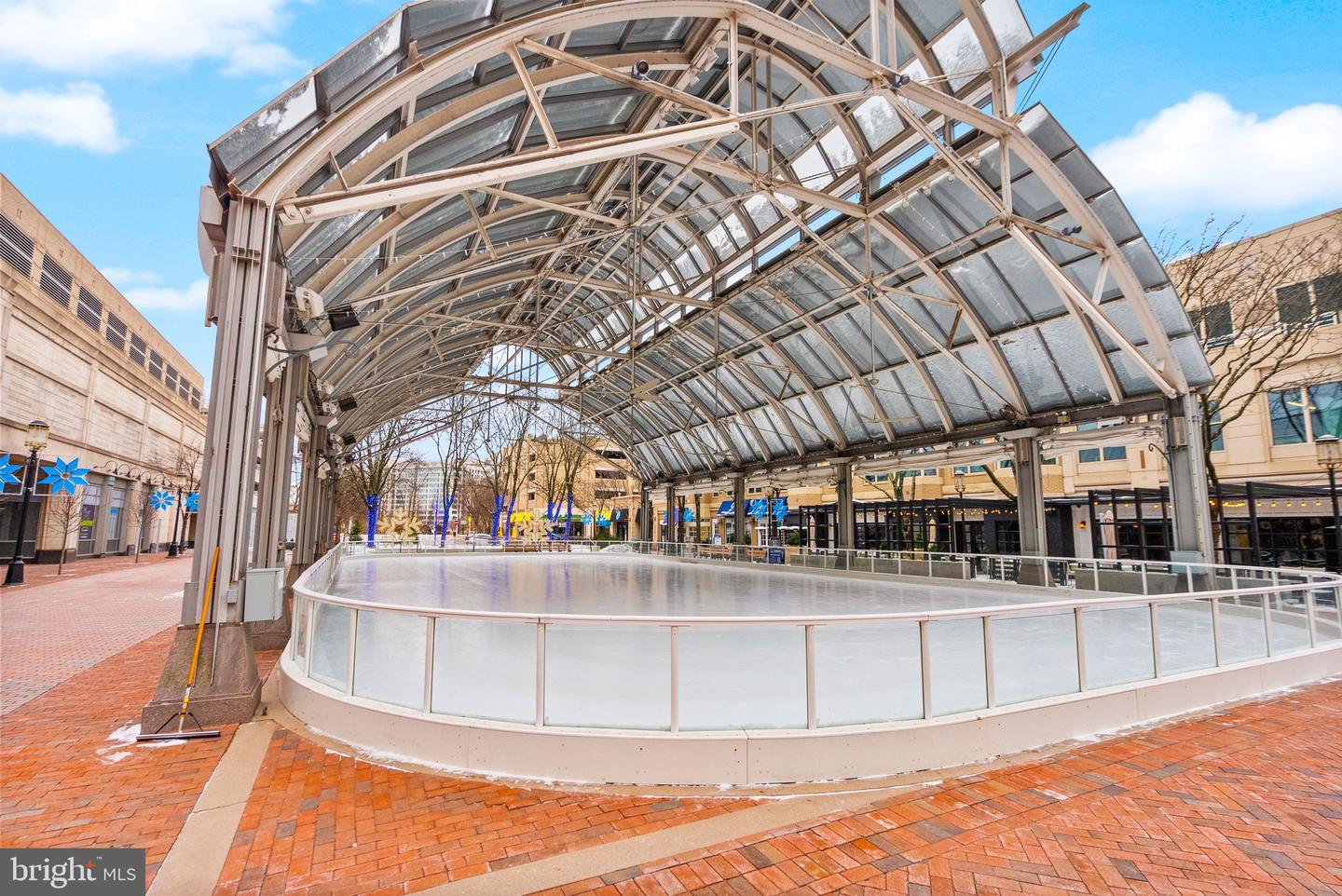 12001 MARKET ST #T35, RESTON, Virginia 20190, 1 Bedroom Bedrooms, 3 Rooms Rooms,1 BathroomBathrooms,Residential,For sale,12001 MARKET ST #T35,VAFX2218690 MLS # VAFX2218690