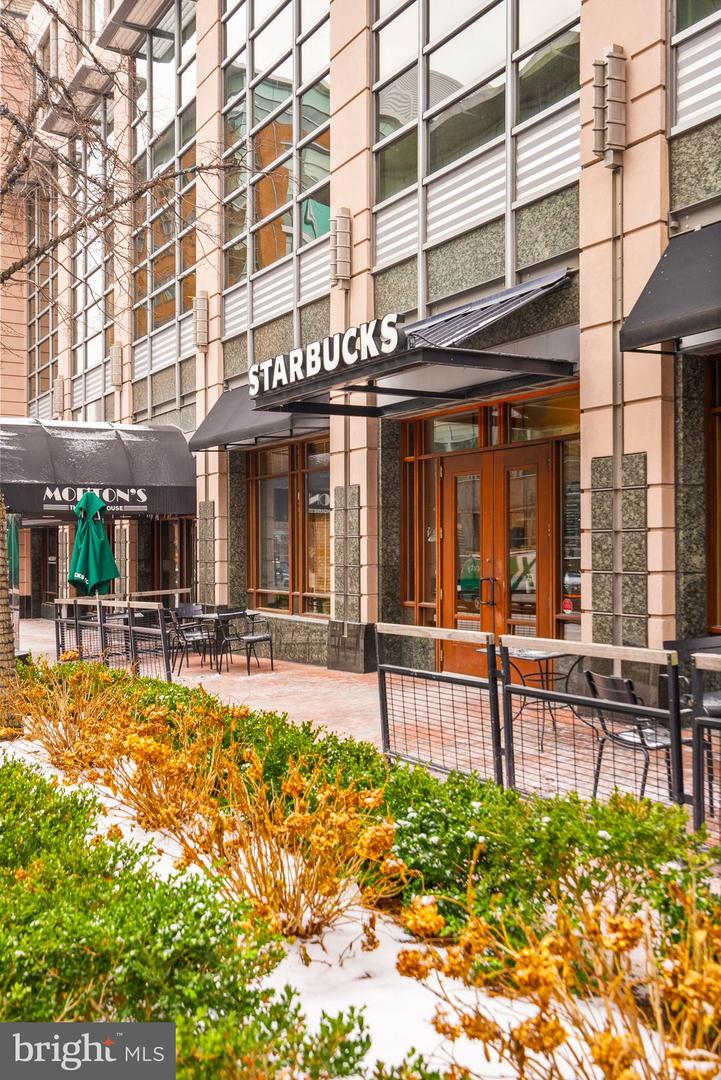 12001 MARKET ST #T35, RESTON, Virginia 20190, 1 Bedroom Bedrooms, 3 Rooms Rooms,1 BathroomBathrooms,Residential,For sale,12001 MARKET ST #T35,VAFX2218690 MLS # VAFX2218690