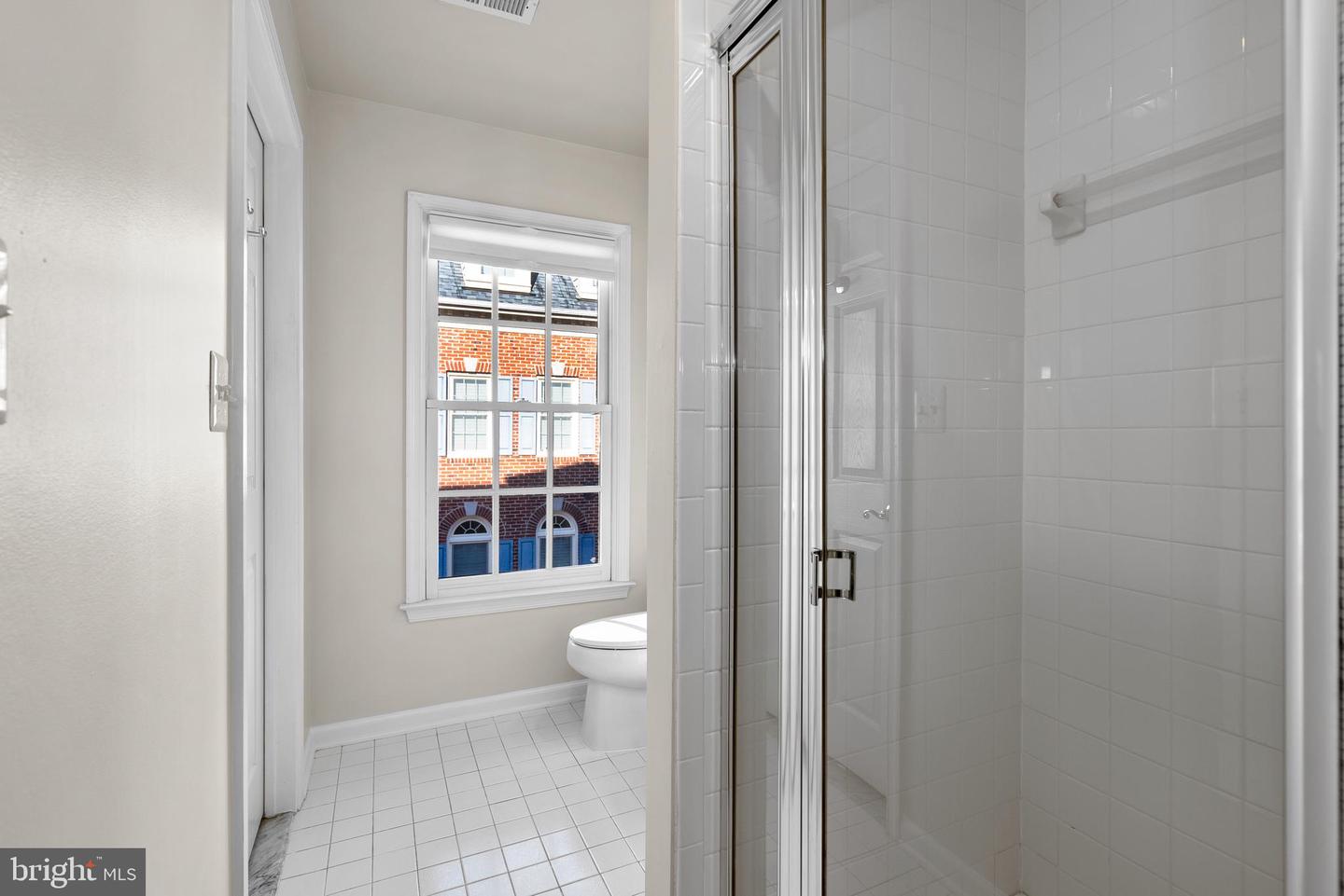 5320 43RD ST NW, WASHINGTON, District Of Columbia 20015, 3 Bedrooms Bedrooms, ,2 BathroomsBathrooms,Residential,For sale,5320 43RD ST NW,DCDC2175670 MLS # DCDC2175670