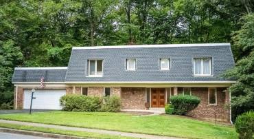 4054 41ST ST N, MCLEAN, Virginia 22101, 5 Bedrooms Bedrooms, ,3 BathroomsBathrooms,Residential,For sale,4054 41ST ST N,VAFX2218790 MLS # VAFX2218790