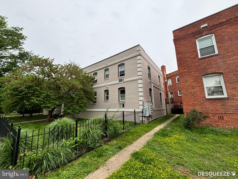 420 OKLAHOMA AVE NE #203, WASHINGTON, District Of Columbia 20002, 1 Bedroom Bedrooms, ,1 BathroomBathrooms,Residential,For sale,420 OKLAHOMA AVE NE #203,DCDC2166544 MLS # DCDC2166544