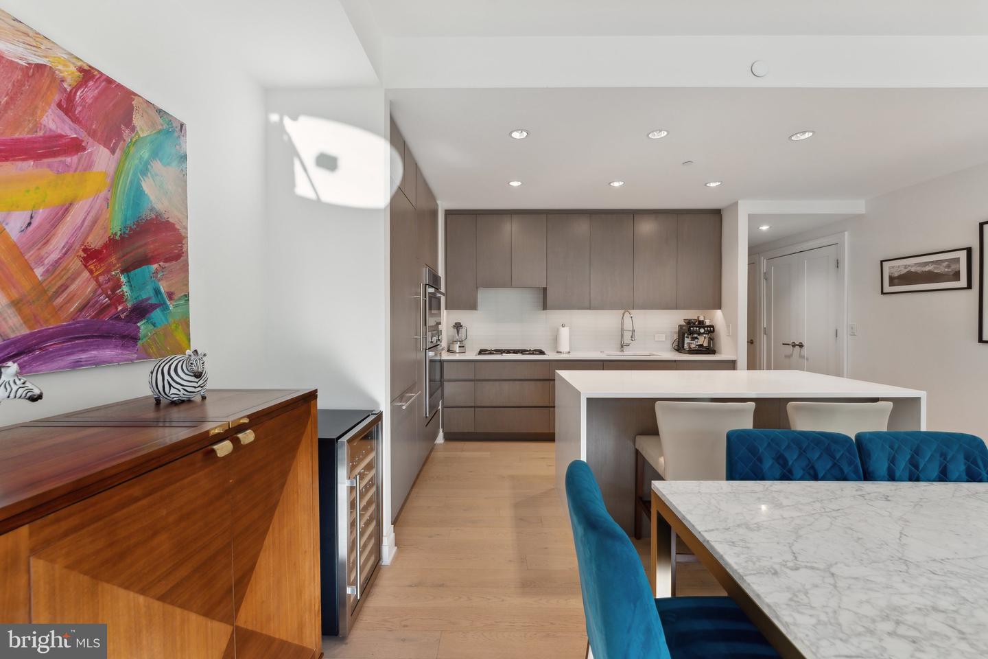 2501 M ST NW #207, WASHINGTON, District Of Columbia 20037, 2 Bedrooms Bedrooms, ,2 BathroomsBathrooms,Residential,For sale,2501 M ST NW #207,DCDC2174478 MLS # DCDC2174478