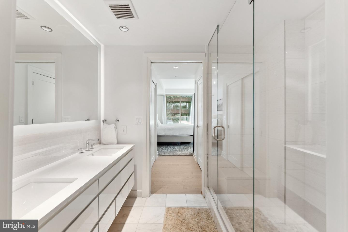 2501 M ST NW #207, WASHINGTON, District Of Columbia 20037, 2 Bedrooms Bedrooms, ,2 BathroomsBathrooms,Residential,For sale,2501 M ST NW #207,DCDC2174478 MLS # DCDC2174478